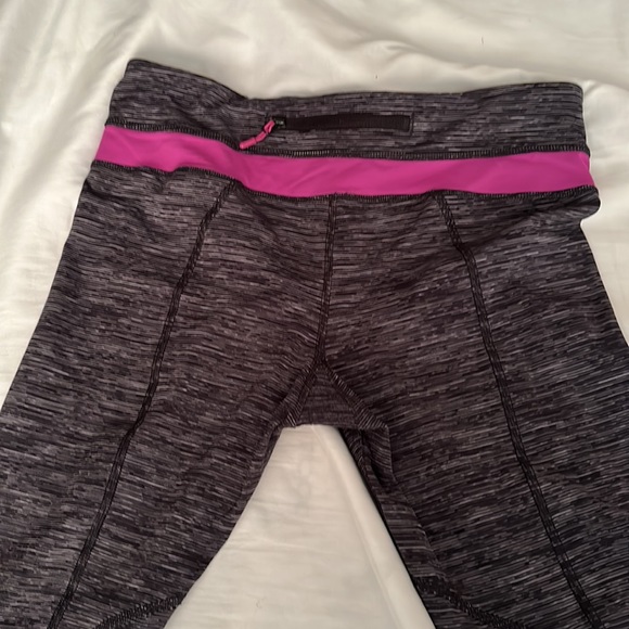 Lulu capris - Picture 3 of 3